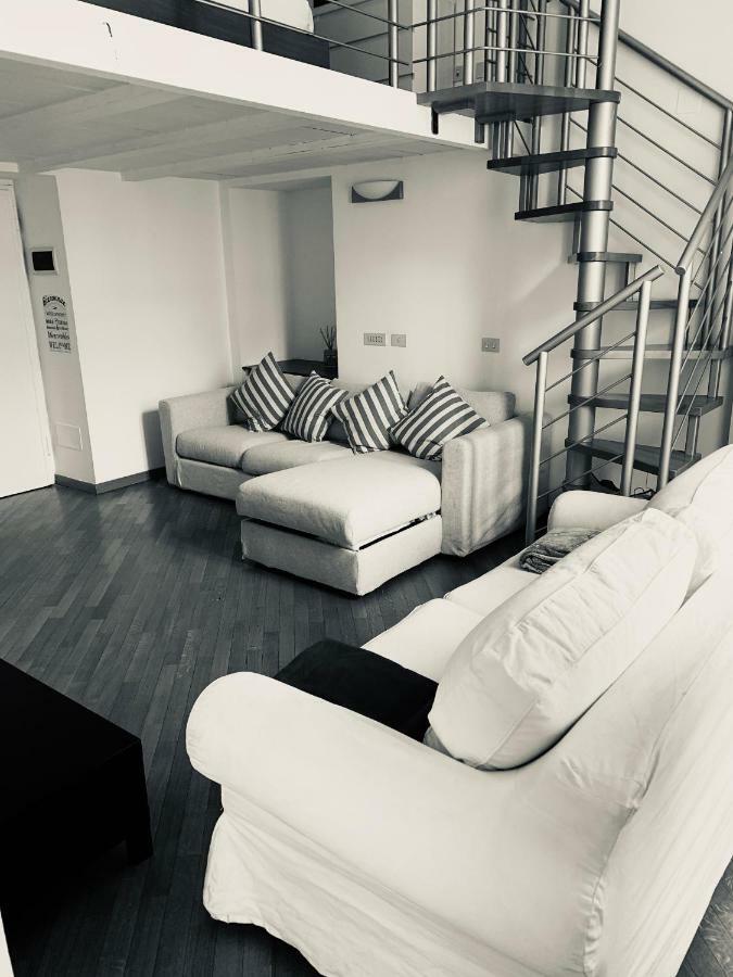 Appartamento Brera Milán Exterior foto